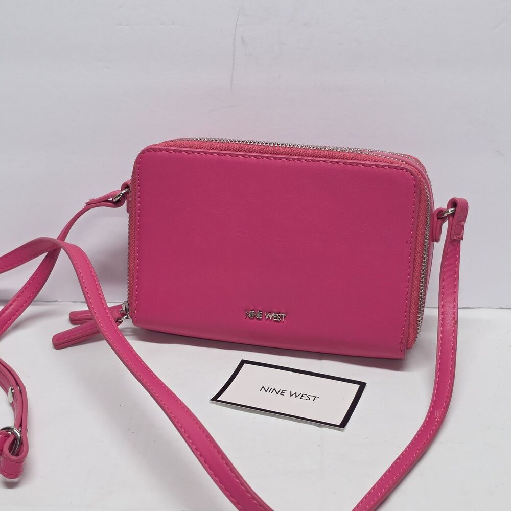 Nine West Crossbody Camera Bag In Hot Pink Faux Leather Magenta Colorful Boho